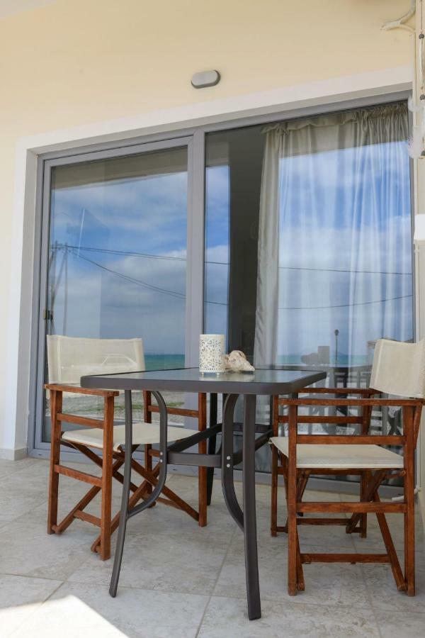 Coral Sea Apartment Kokkinos Pirgos Exterior photo